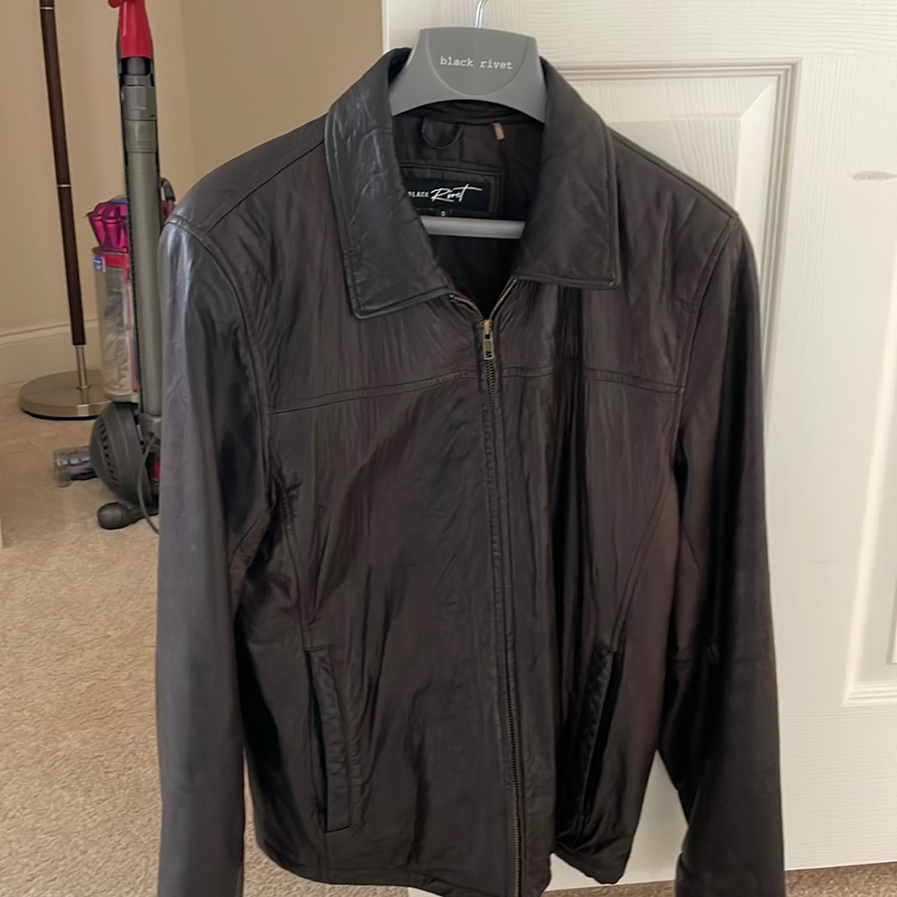 Men’s genuine leather jacket